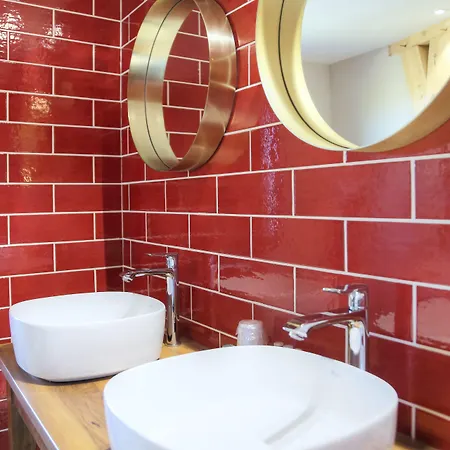 Hotel Restaurant Les Grains D'argent - Epernay 3*