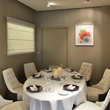 Hotel Restaurant Les Grains D'argent - Epernay 3*