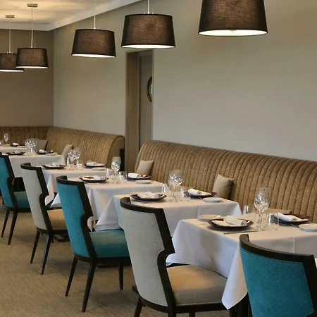 Hotel Restaurant Les Grains D'argent - Epernay 3*
