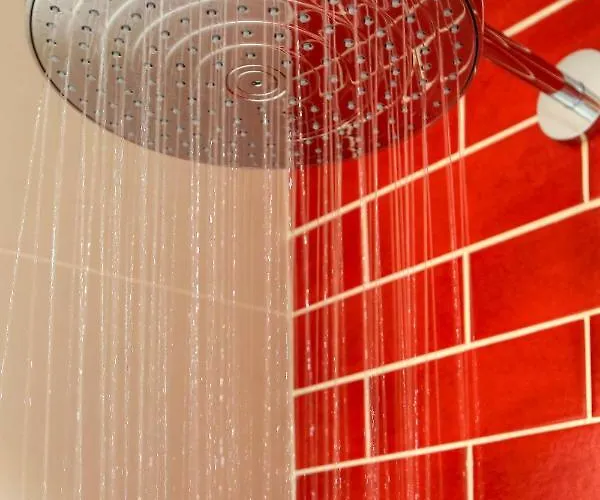 Restaurant Les Grains D'argent - Epernay מלון 3*